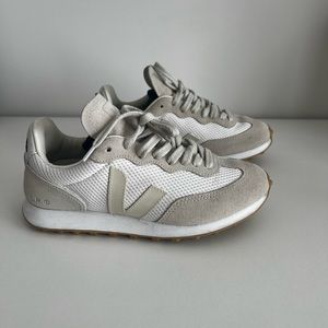 Women’s Veja Rio Branco Alveomesh Sneakers